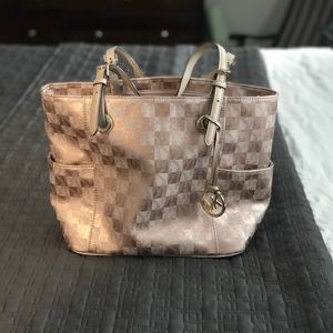Michael Kors Jet Set Travel Tote